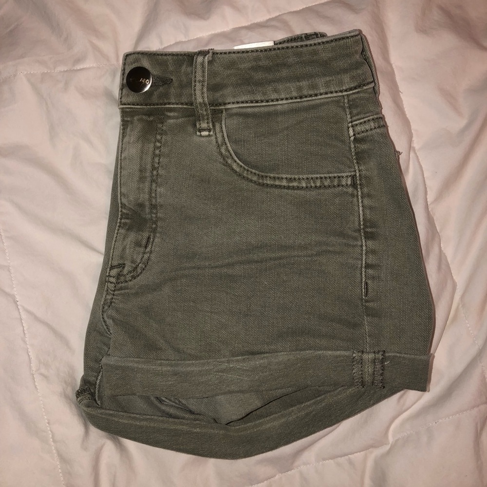 American Eagle olive green jean shorts